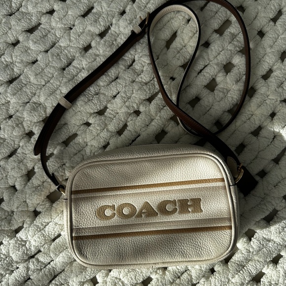 Coach Camera Bag - Picture 1 of 3